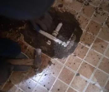 门源卫生间漏水维修公司为您分享下卫生间渗水如何处理及注意事项